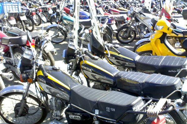 توقیف بیش از 200 موتورسیلکت در پیاده راه های همدان