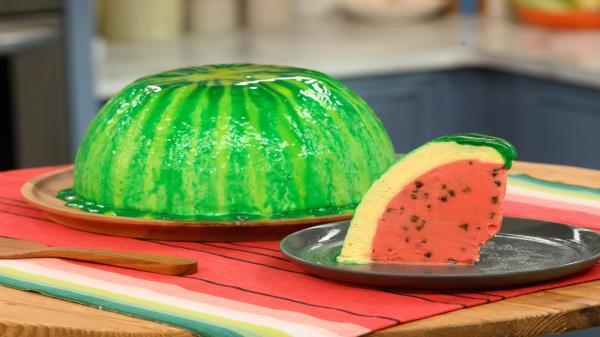 طرز تهیه کیک هندوانه ای در قابلمه بدون فر، همزن و ابزار خاص